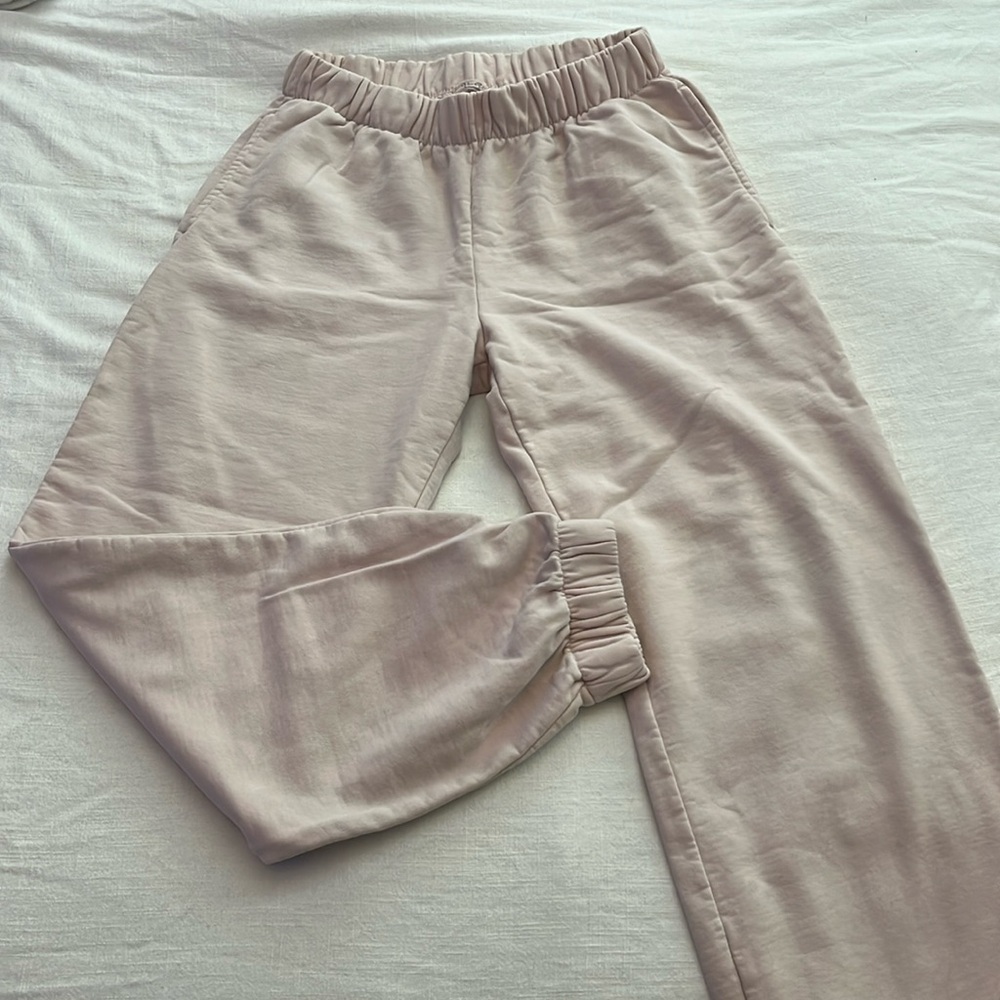 Brandy Melville/John Galt Rosa Sweatpants